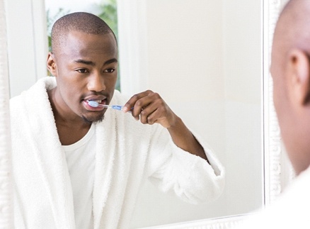 Man preparing to see MetLife dentist in Springfield